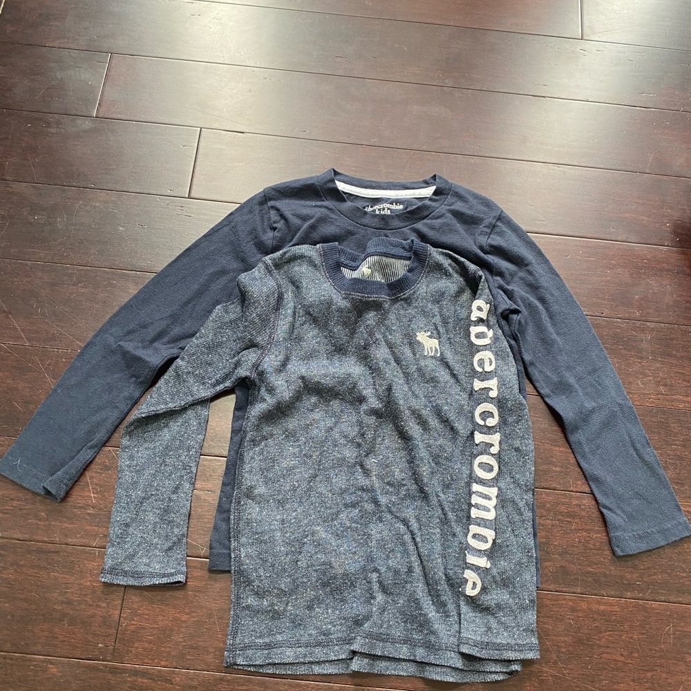 2 boys size 5/6 Abercrombie kids long sleeve.